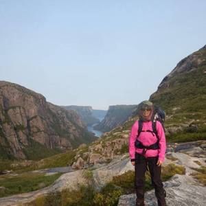 Meet your Posher, Laura